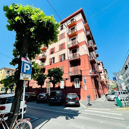 Appunti Di Viaggio Guesthouse ลาสเปเซีย ภายนอก รูปภาพ