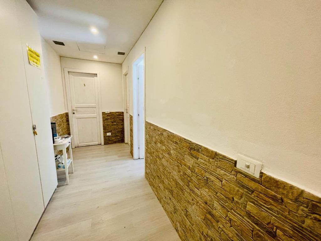 Appunti Di Viaggio Guesthouse ลาสเปเซีย ภายนอก รูปภาพ